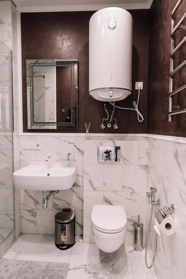 Royal Tower Vip Smart Apartments 2 Kiev Luaran gambar