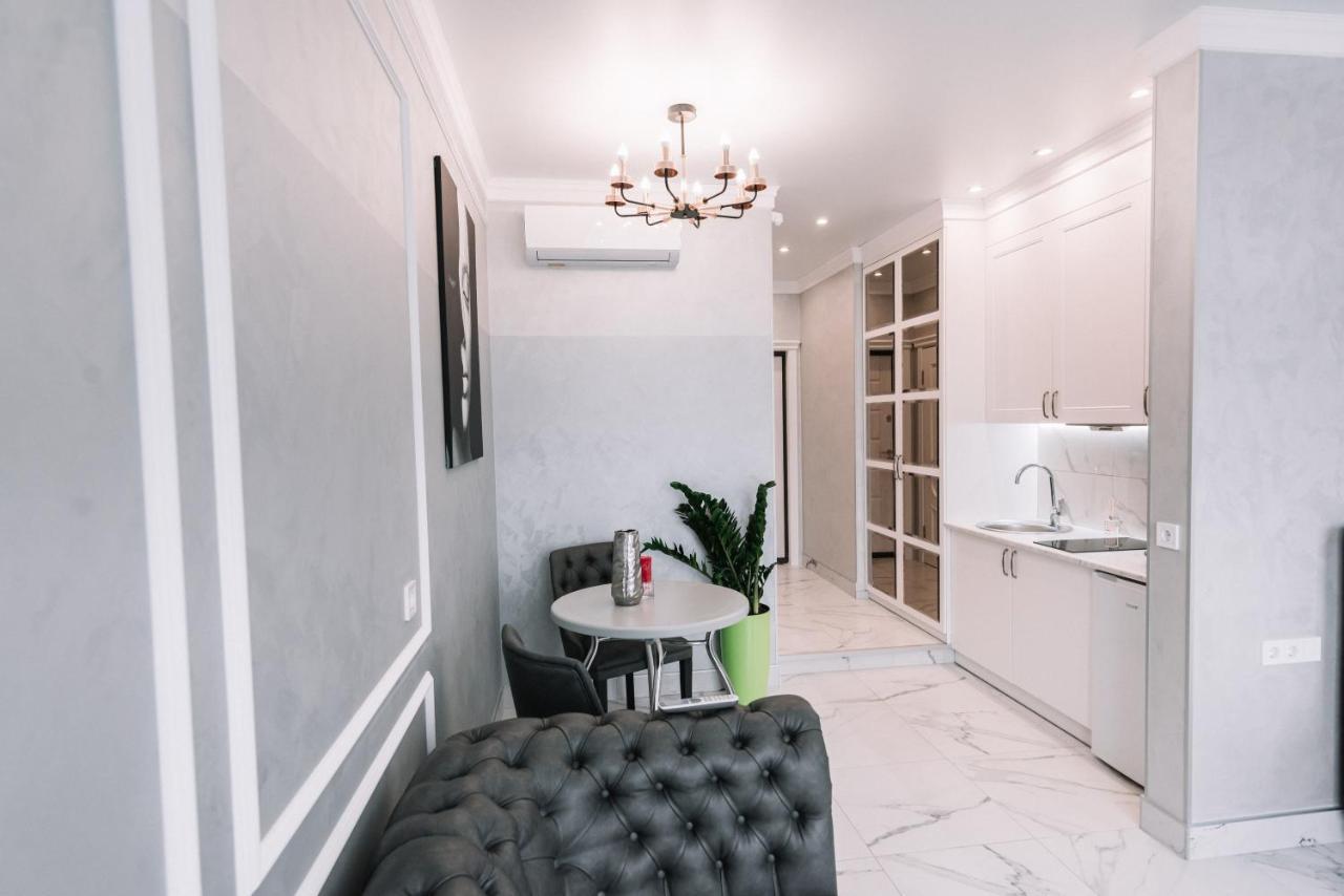 Royal Tower Vip Smart Apartments 2 Kiev Luaran gambar